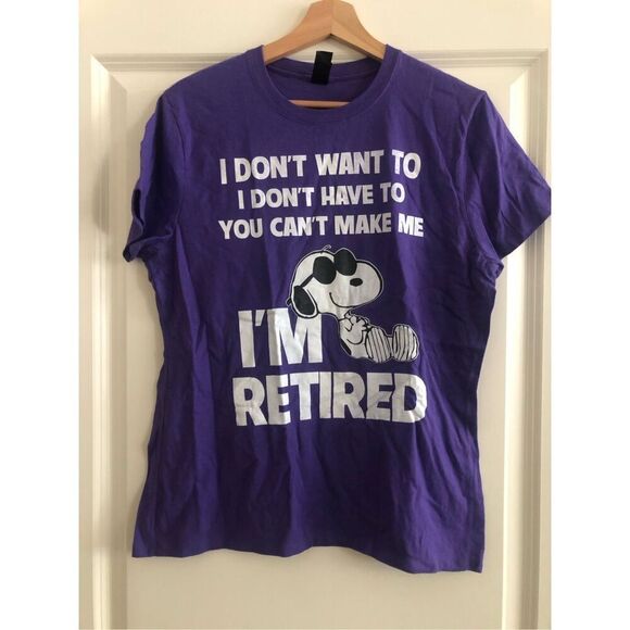 Snoopy Retired Tshirt women’s size large - Picture 1 of 1